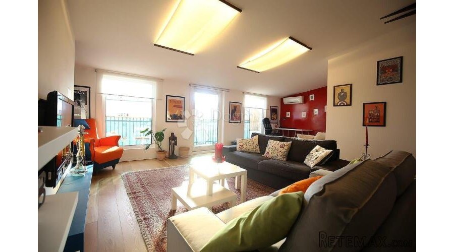 Rijeka Centar 115 m2, 2s+db balkon pogled na more