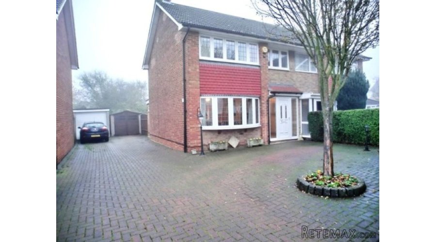 - Kent - For Sale