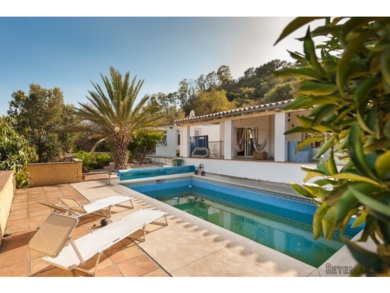 3 Bedroom Finca Villa