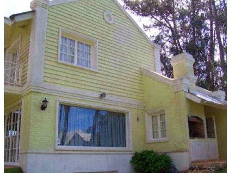 4 Bedroom House - For Rent -.. - 2