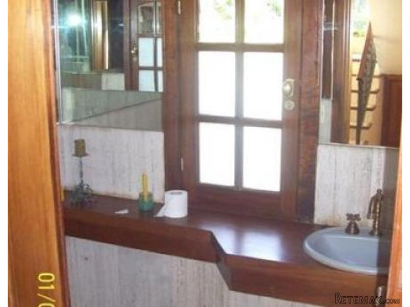 4 Bedroom House - For Rent - Beverly.. - 2