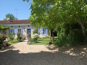 Renovated Charente Property With.. - 2