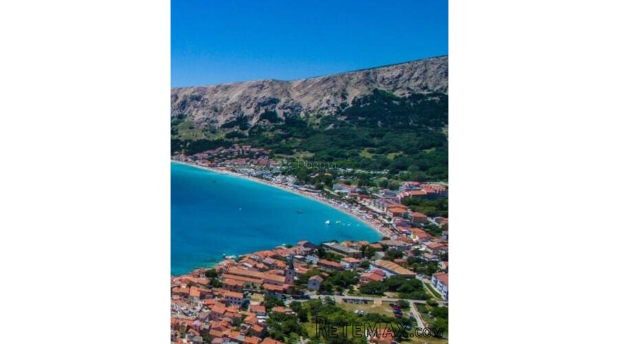 ●BAŠKA (Krk) – Zemljište 2220 m² s pristupnim putem, 200 m o