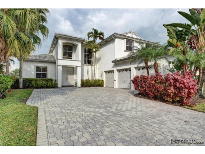 18731 Ocean Mist Drive Boca Raton, Fl..