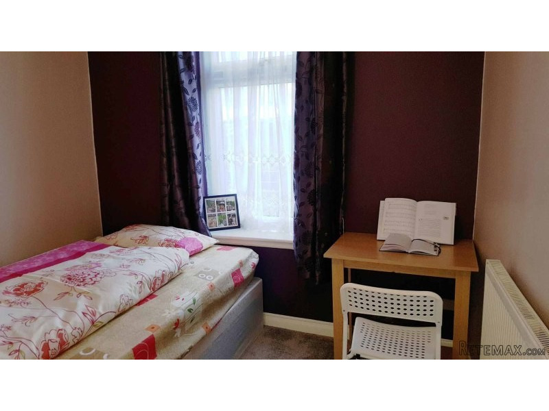 Double room, Zone 3, Leyton