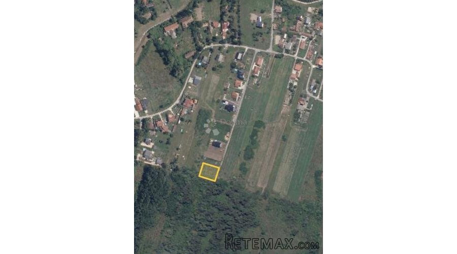 GRAĐEVINSKO ZEMLJIŠTE LEKENIK- 1038 m²