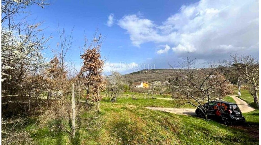 INVESTICIJA, PROSTRANO GRAĐEVINSKO ZEMLJIŠTE NA MIRNOJ LOKAC - 3