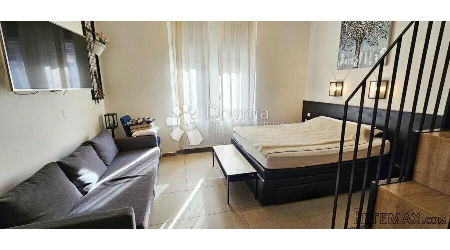 Prodaj stana-3 apartmana, centar, 102,52m2 - 2