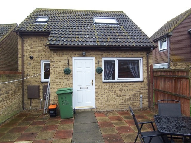 1 bedroom house in Minster On Sea..