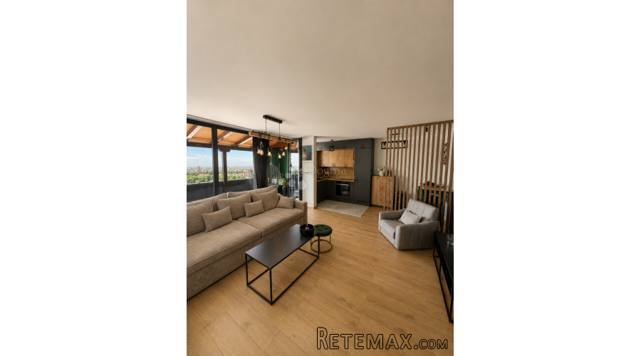 Sunčan stan s prekrasnom lođom - 49.10 + 30 M2