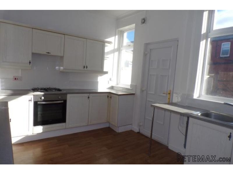 2 Bed Terraced House To Rent - 2