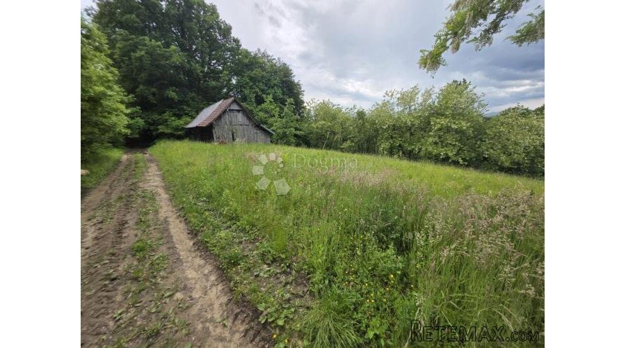 Građevinsko zemljište na brijegu – mir, privatnost i šuma be