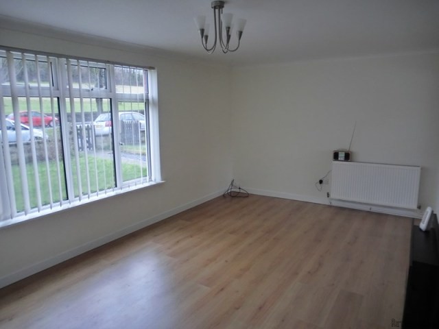 3 Bedrooms - Property - Kent - For Rent - 2
