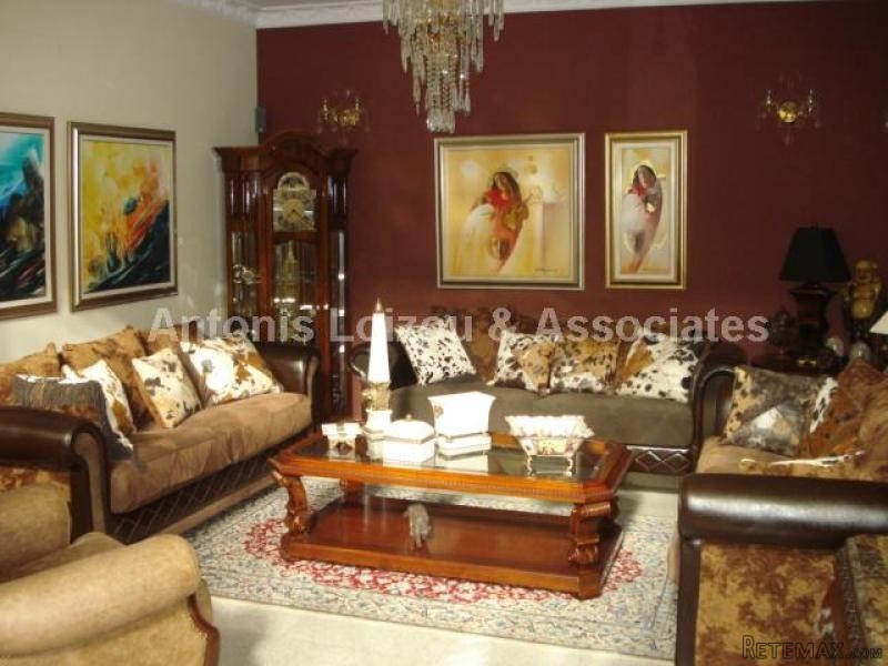 Six Bedroom Luxury House - 2