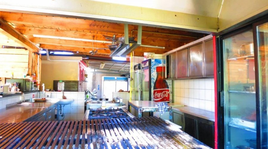 LANTERNA - uhodan restoran 1000m2 na prodaju - 3