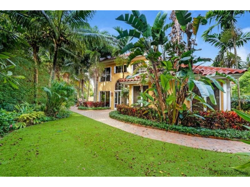 3272 Saint Charles Wy, Boca Raton, FL -.. - 2