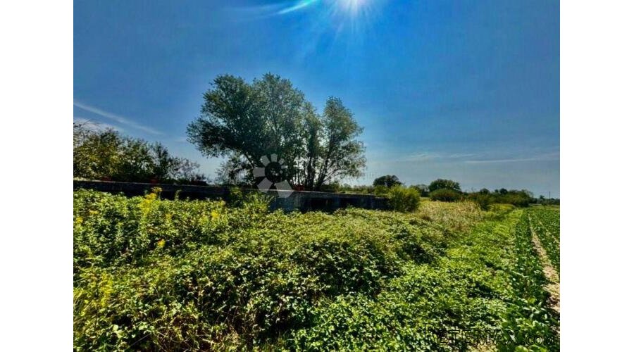 Građevinsko zemljište + projekt – odlična prilika