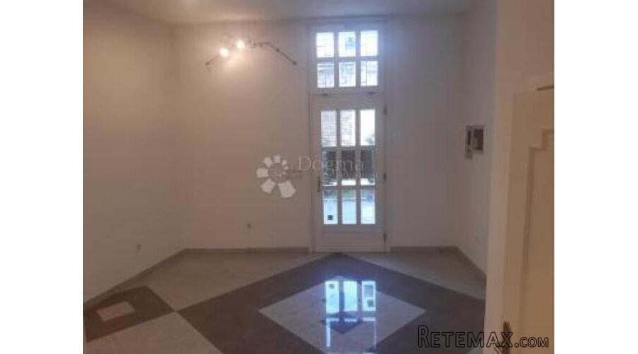 Poslovni prostor u centru grada - 2