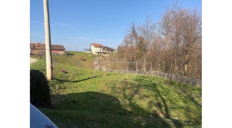 Mir, priroda i 1245 m² za vaš dom - 3