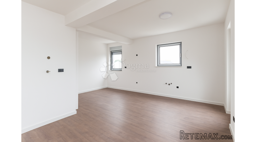 Moderna novogradnja 200 m od mora - 3