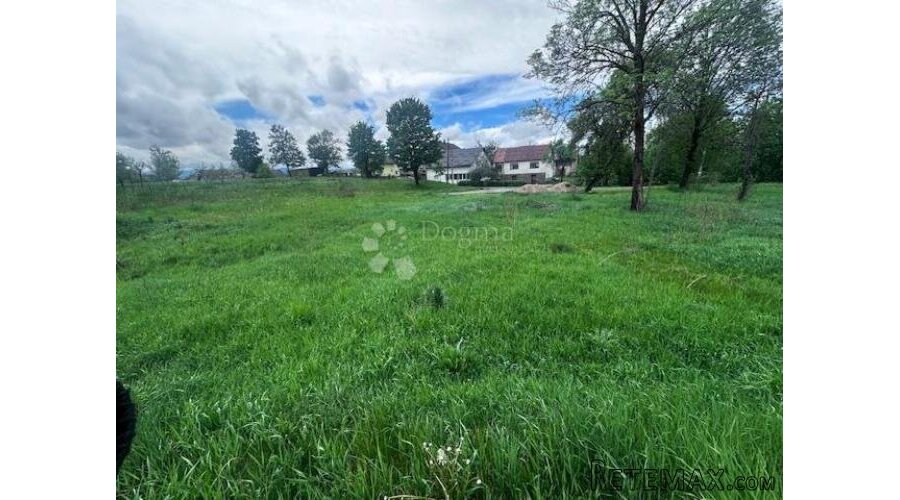 GRAĐEVINSKO ZEMLJIŠTE BUDAK 1276 m2