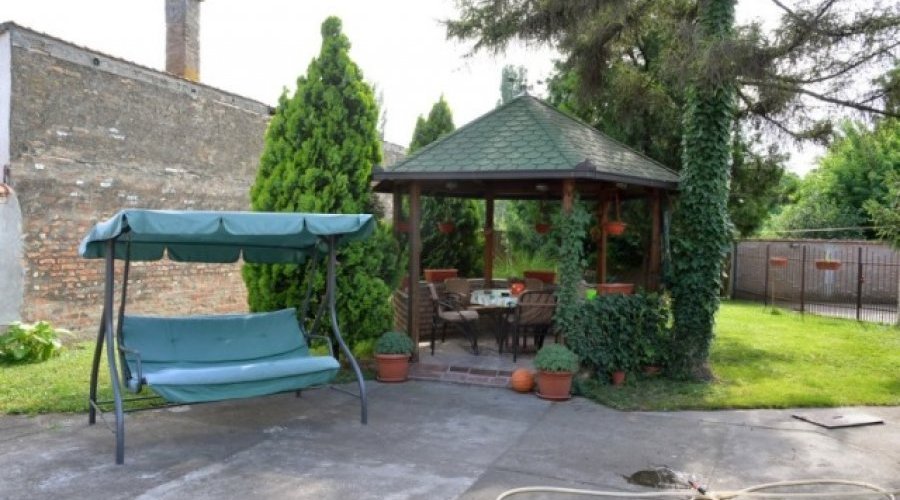 Poslovno-stambeni objekat u Rumi - 7