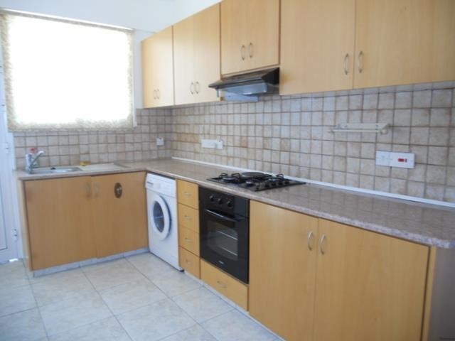 Two bedroom townhouse for rent.. - 2