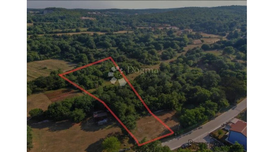 PRILIKA ZA INVESTITORE! RIJETKOST U PONUDI! GRAĐEVINSKO ZEML