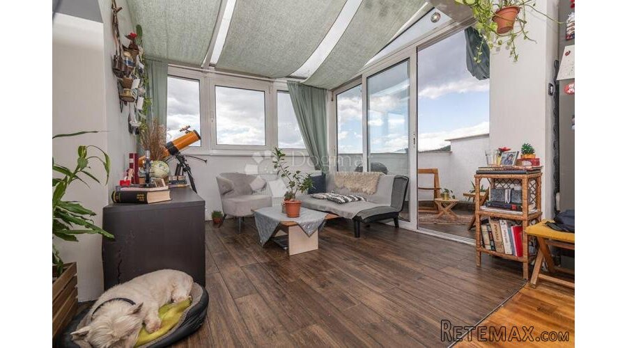 Zagreb, Bijenik, prekrasan četverosoban stan 107 m2, pogled