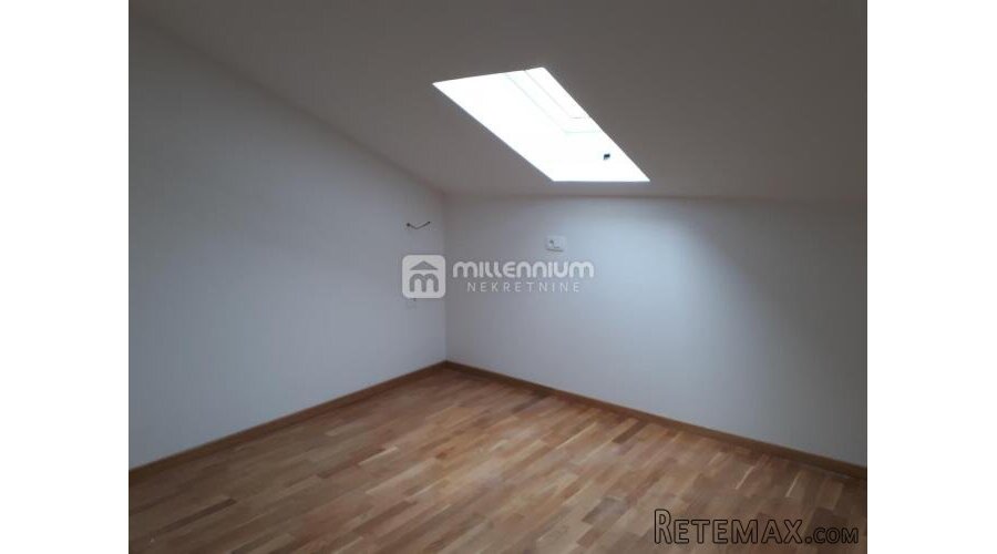 Otok Krk, Njivice, 71.30m2, 2s+db, terasa, parking - 6