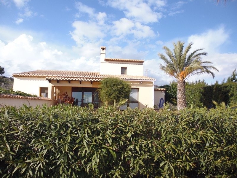 7 Bedrooms - Finca - Alicante - For Sale