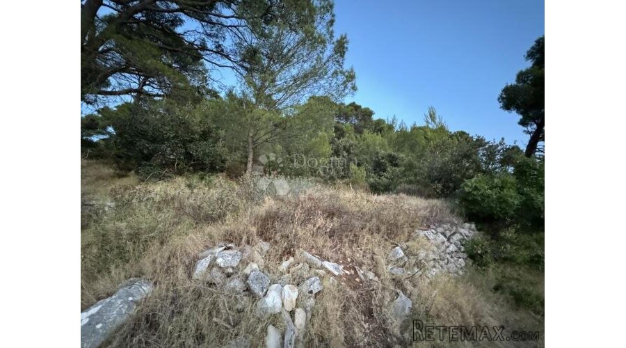 PUČIŠĆA, GRAĐEVINSKO ZEMLJIŠTE