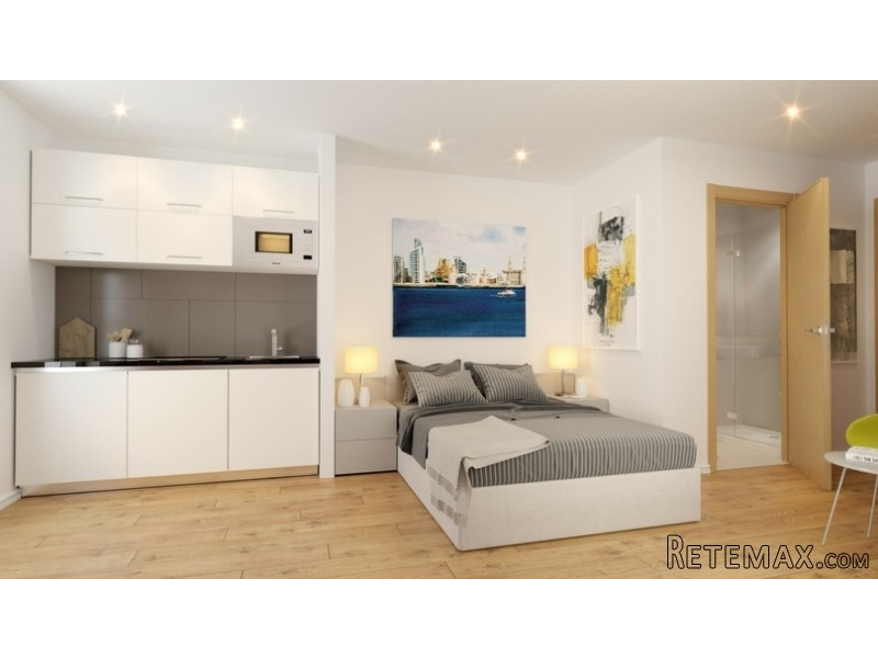 Second floor student studio apartment.. - 2