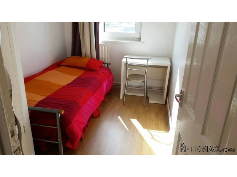 Lovely Room In All Saints Station