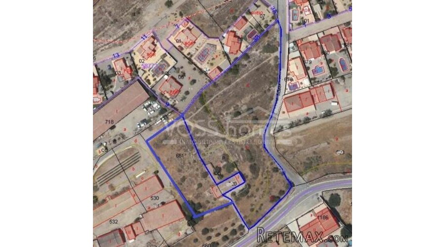 Urban building plot to be developed of just over 8000m2 for..