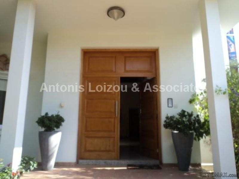 Five Bedroom House in Engomi - 2