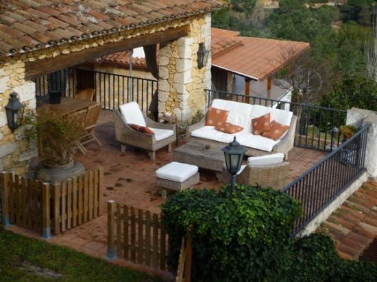 Houses / Villas (All Year Rental).. - 2