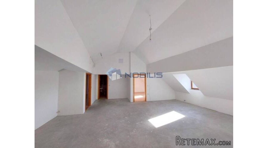 Samobor centar, 3s stan 87 m2
