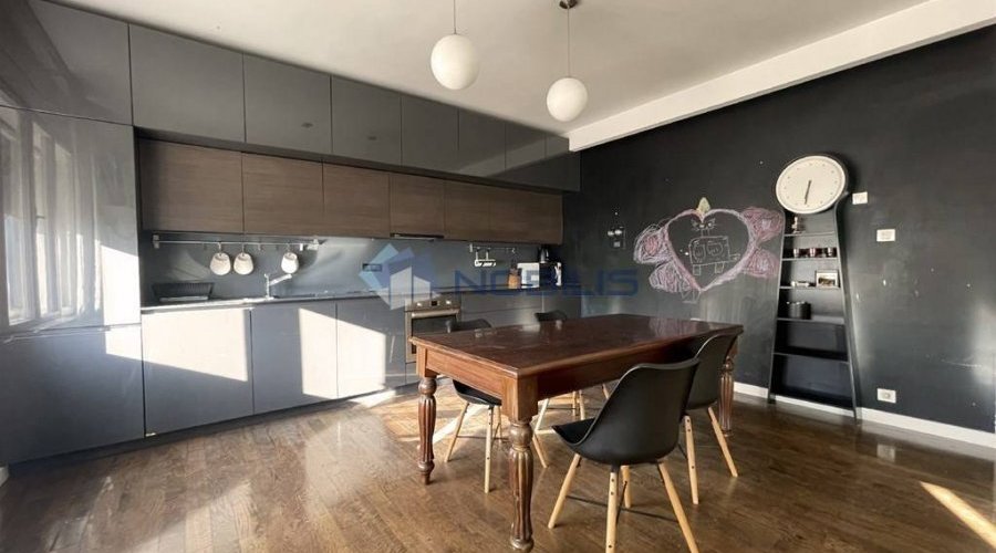 Zagreb, Medveščak, Petrova, 3- sobni stan 95 m2, 1.kat - 2