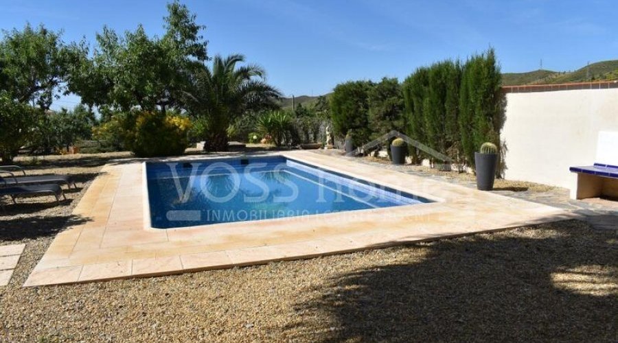 NEW & EXCLUSIVE TO VOSS HOMES - A lovingly maintained.. - 6