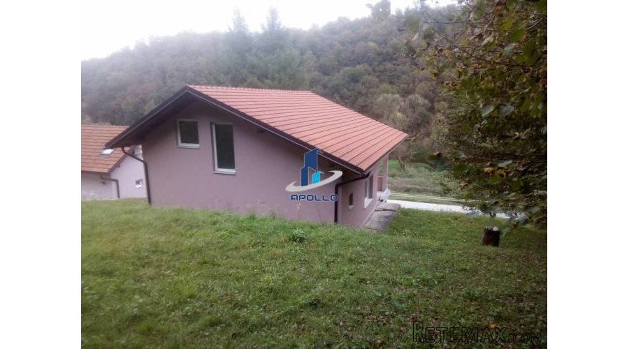 Karlovac, vikendica u blizini rijeke Korane