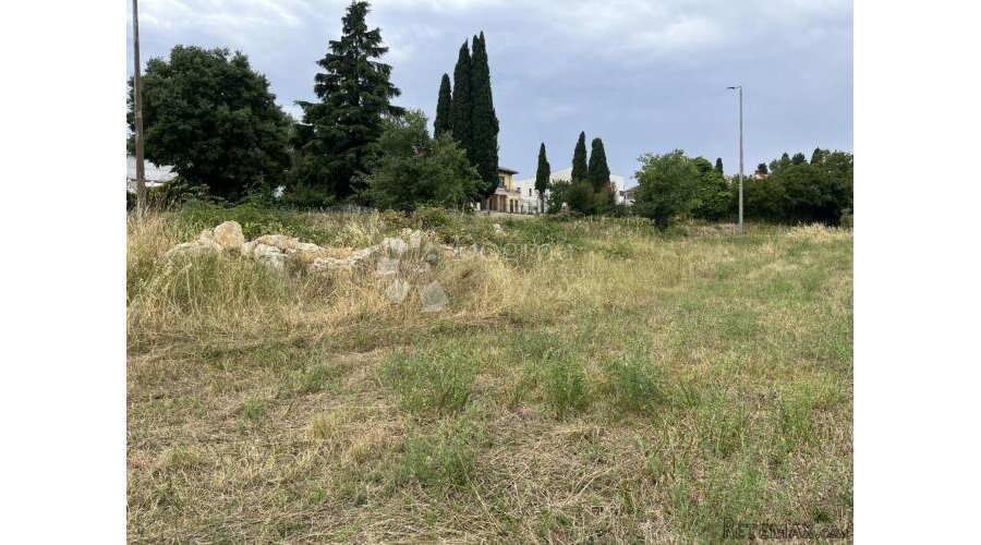 GRAĐEVINSKO ZEMLJIŠTE ROVINJ 2770 m² - 3
