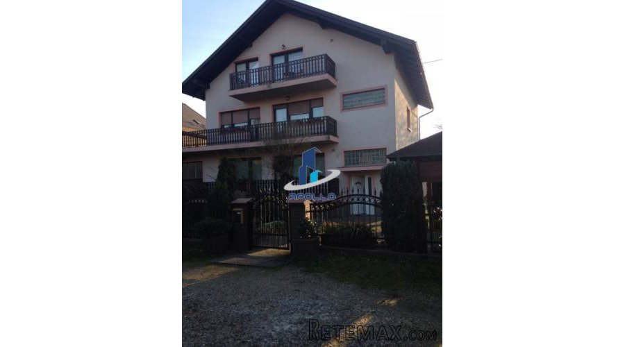Velika Mlaka, kuća 450m2
