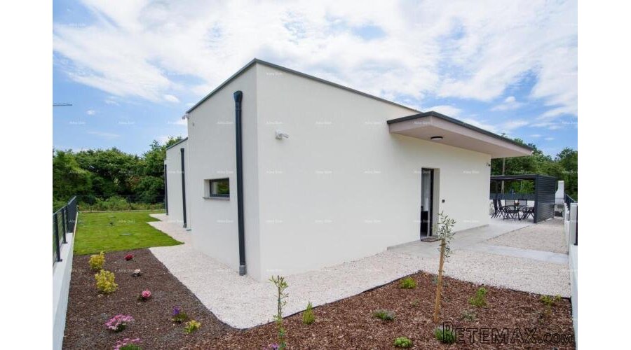 KANFANAR, MODERNA VILA PRIZEMNICA S BAZENOM – MIRNA LOKACIJA - 5