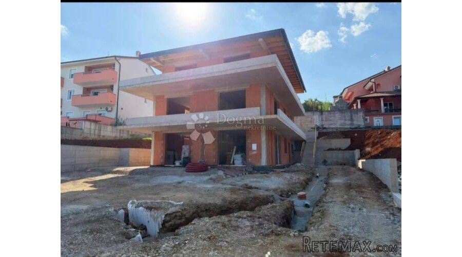 Dva stana u modernoj novogradnji u Iki! 90m2