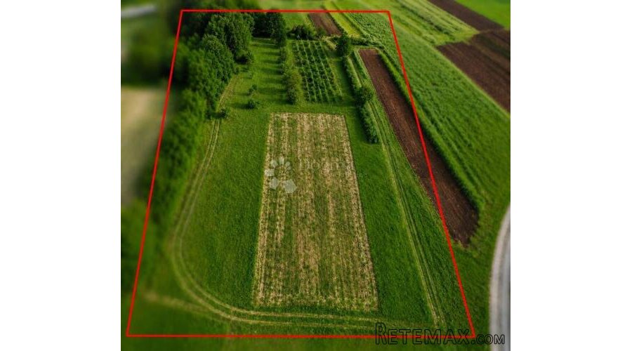 Građevinska parcela 625 m² – Manjadvorci
