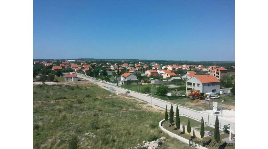 NOVIGRAD - PALJUV - GRAĐEVINSKO ZEMLJIŠTE 1938 M2 - 3