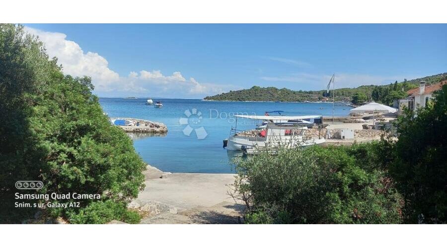 OTOK ŽUT, KORNATI - KUĆA PRVI RED UZ MORE - 2