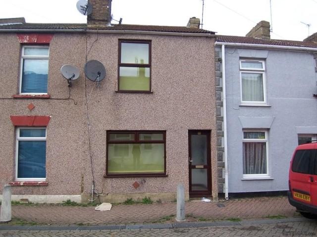 House in SHEERNESS
