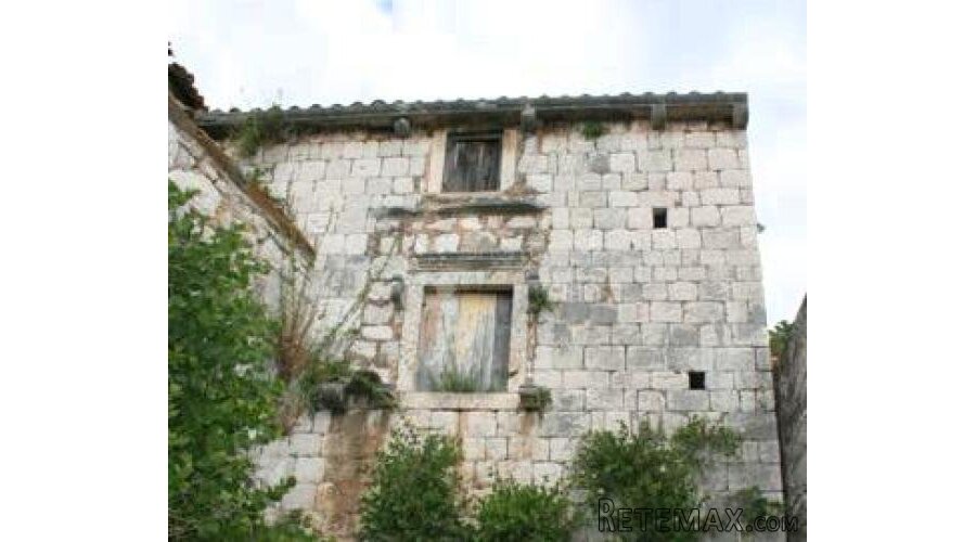 KAMENA KUĆA, LASTOVO - 2